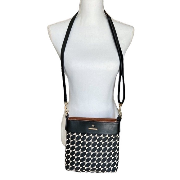 Spartina 449 West Bluff Hipster Crossbody Bag - Picture 4 of 14